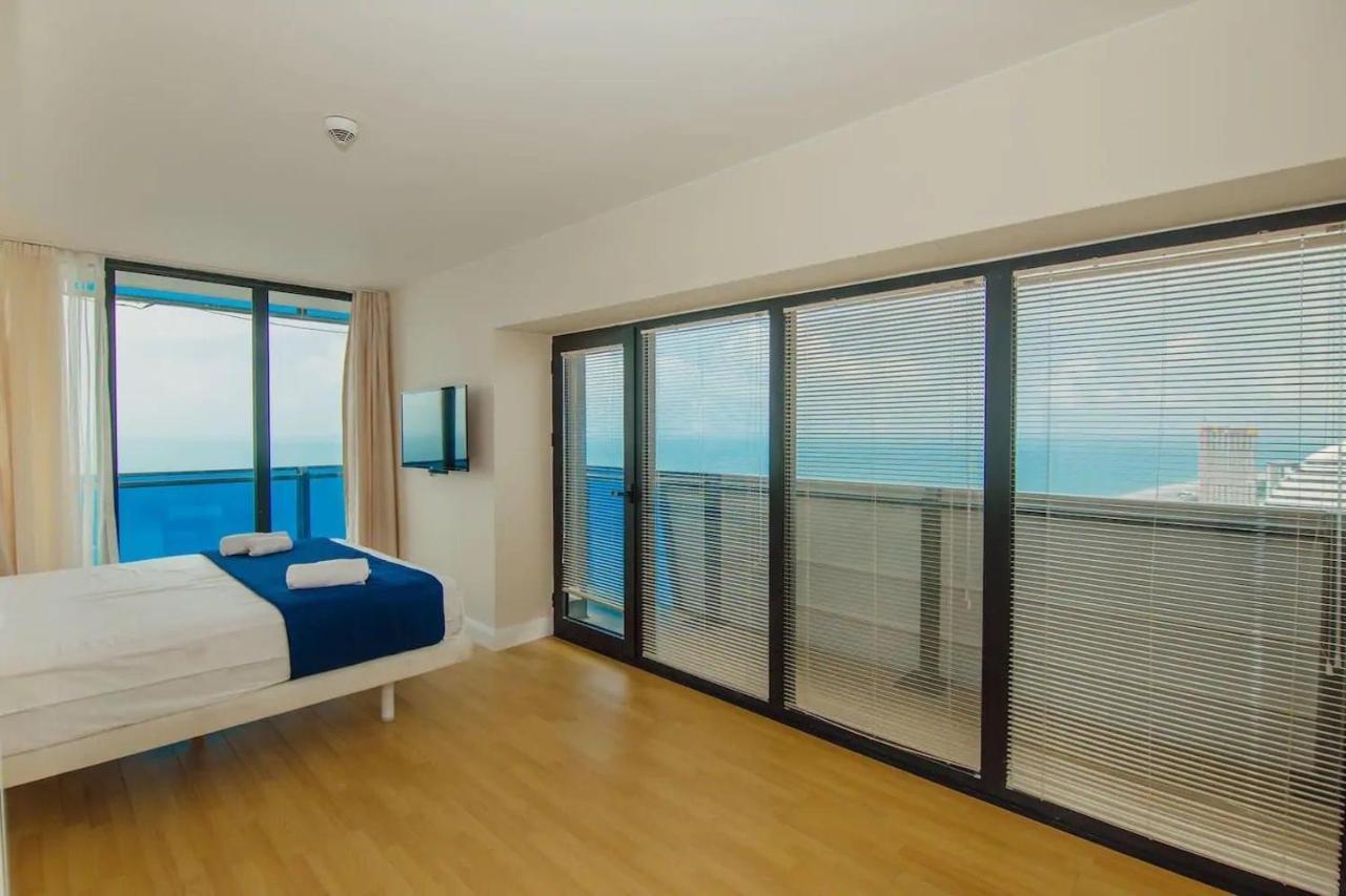 Orbi City Sea View 호텔 바투미 외부 사진